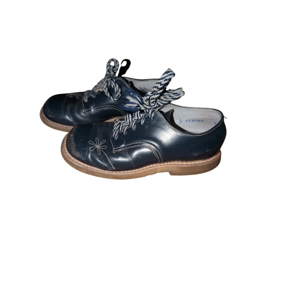 Vintage Navy‎ Blue Leather Floral Embroidered Oxford Shoes Kids Size 8 D 142089